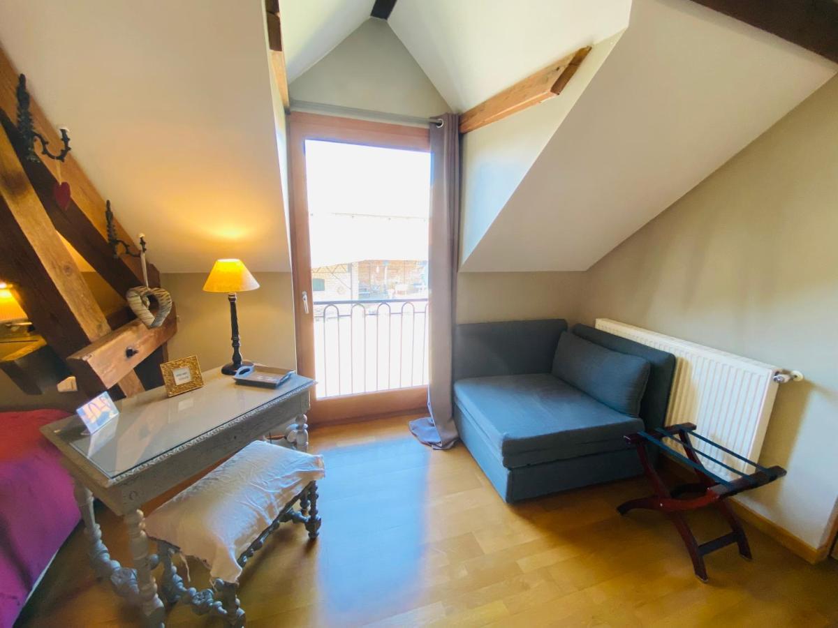 Bed and Breakfast Ferme De Montecouvez Crevecoeur-sur-l'Escaut Екстер'єр фото